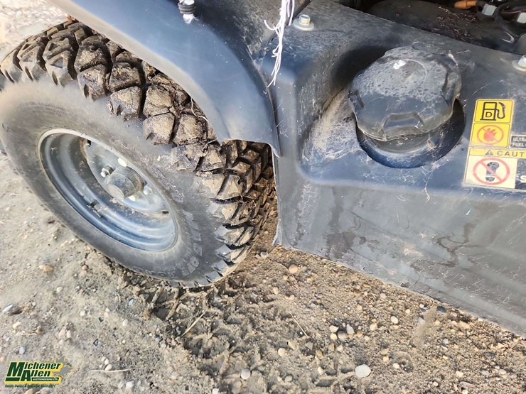 2014-kubota-rtv-x1100c-image-28