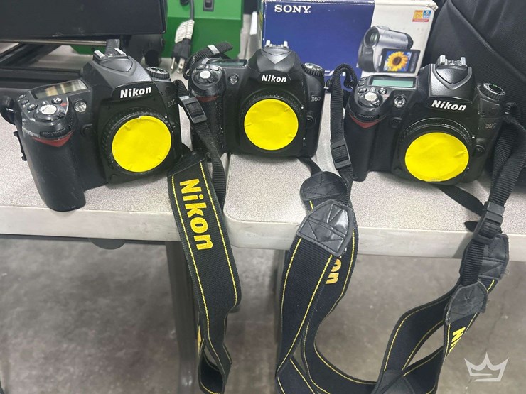 cameras-and-video-camera-image-1