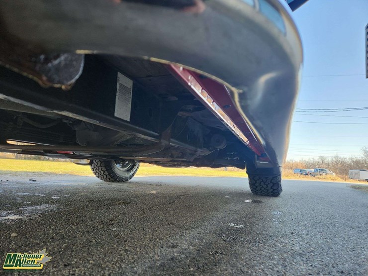 2015-dodge-1500-image-12