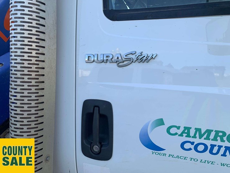 2013-international-durastar-4400-image-10