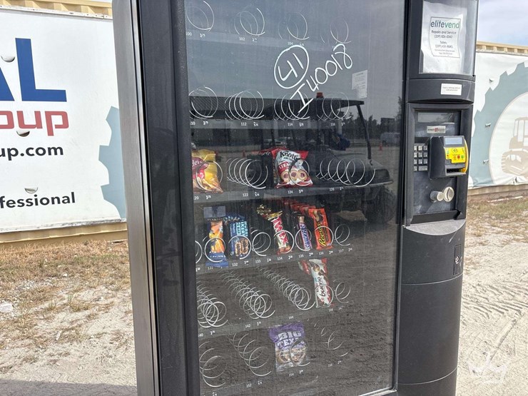 vending-machine-image-6