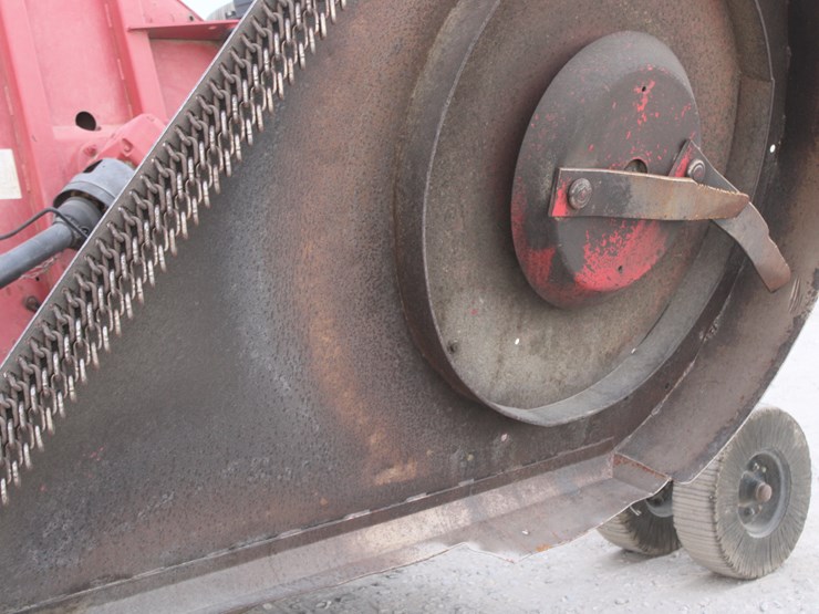 bush-hog-2415-image-16