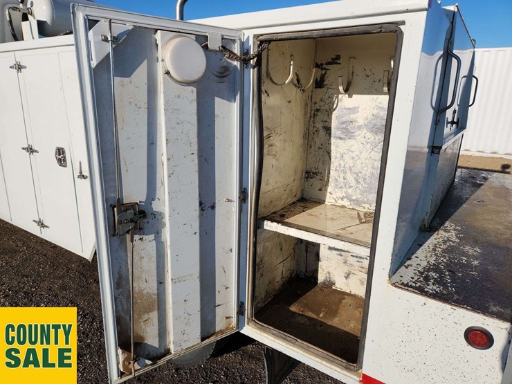 2007-international-durastar-4100-image-23