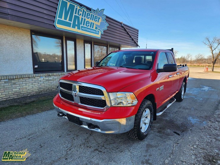 2015-dodge-1500-image-1