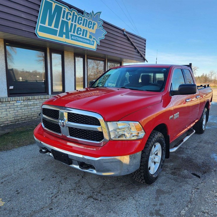 2015 DODGE 1500