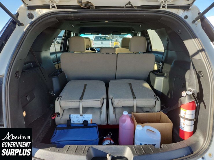 2016-ford-explorer-image-20