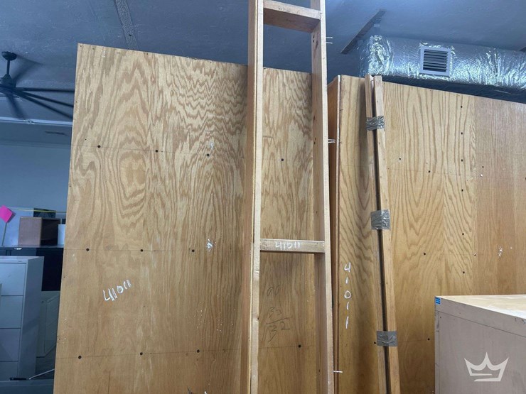 miscellaneous-bookcases-image-9