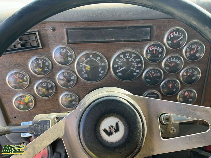 2003-western-star-4900-image-13