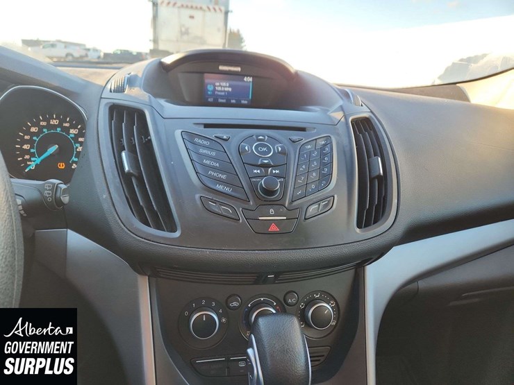 2014-ford-escape-se-image-12