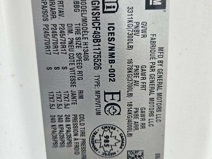 2011-chevrolet-express-1500-image-22