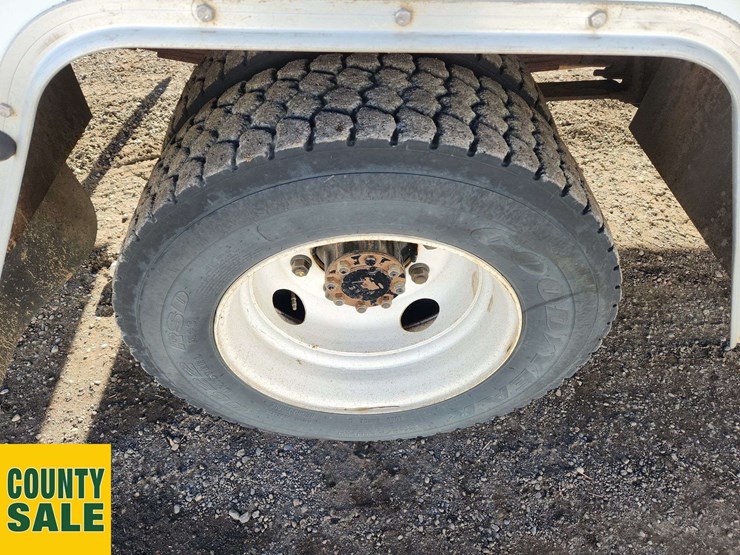 2007-international-durastar-4100-image-34