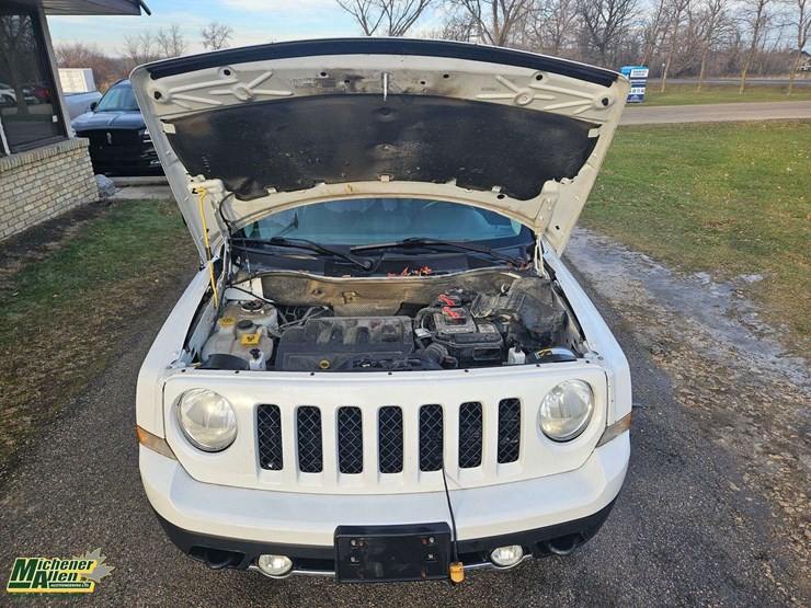 2014-jeep-patriot-image-17