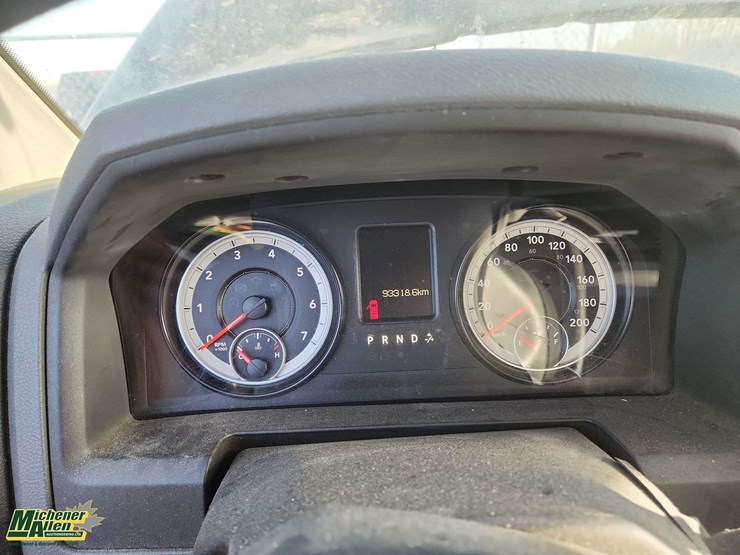 2014-dodge-1500-image-3