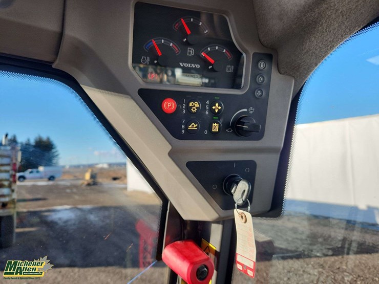 2014-volvo-mct135c-image-24
