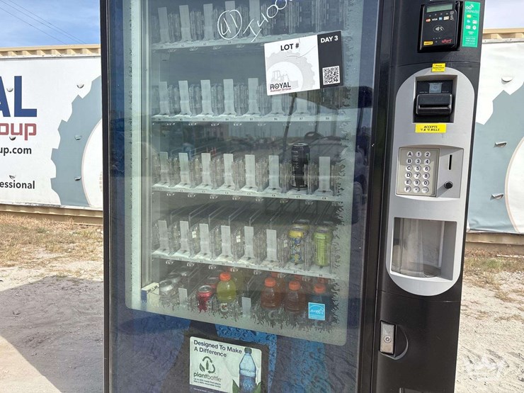 vending-machine-image-7