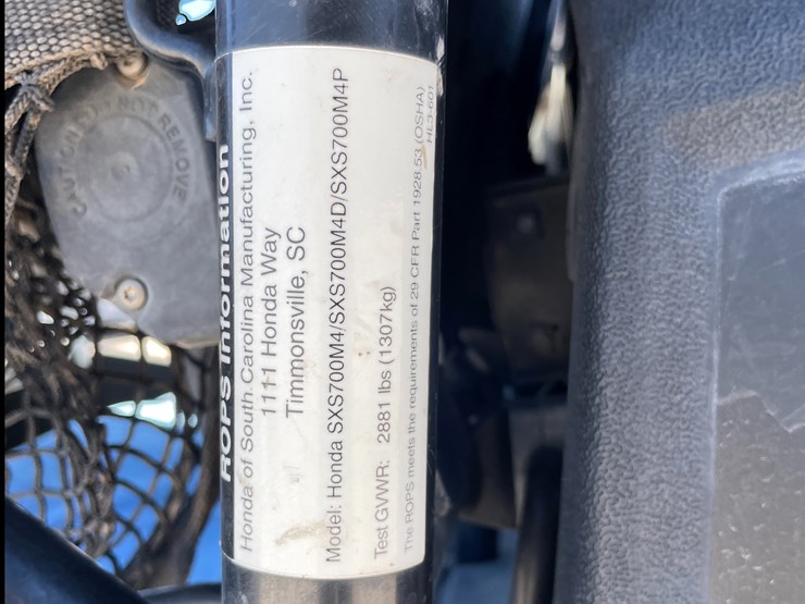 2021-honda-pioneer-700-image-57