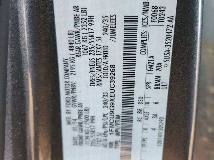 2014-ford-escape-se-image-7