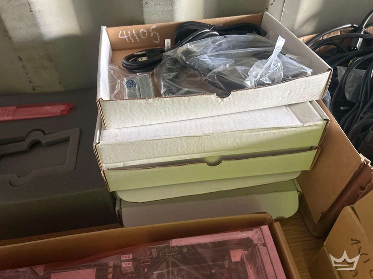 copper-wire-and-brackets-image-6