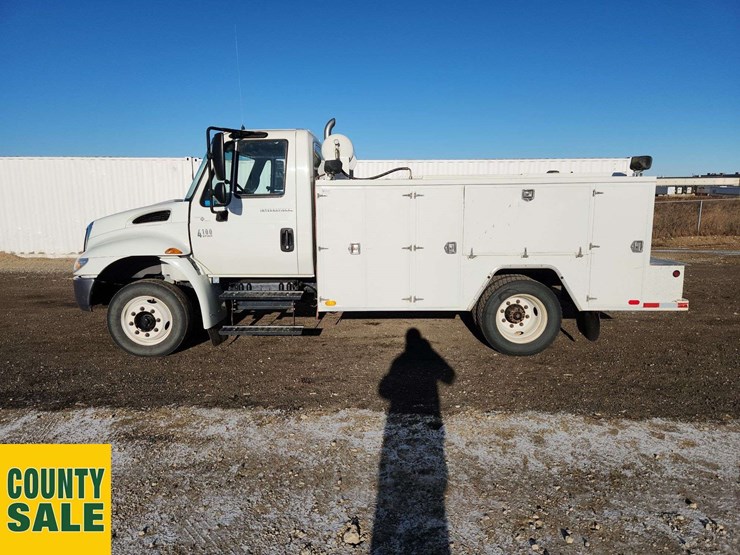 2007-international-durastar-4100-image-2