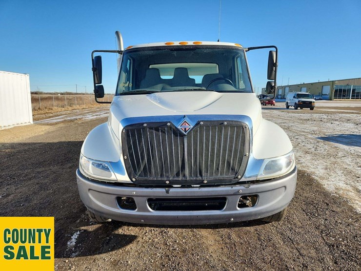 2007-international-durastar-4100-image-8