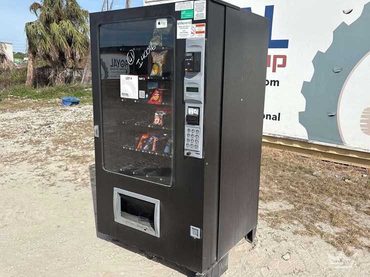 vending-machine-image-1