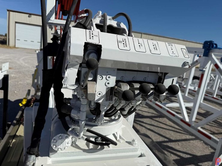 2004-sdp-ez-hauler-image-22