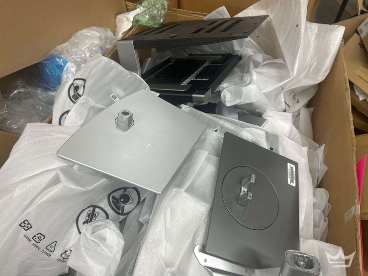 bins-of-monitors,-stands-and-dock-stations-image-8