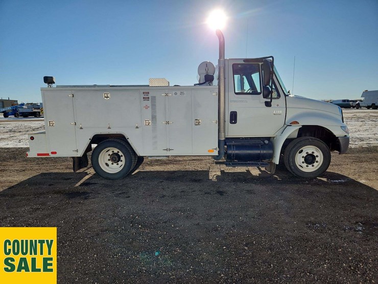 2007-international-durastar-4100-image-6