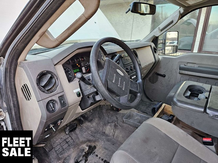 2009-ford-f250-image-27