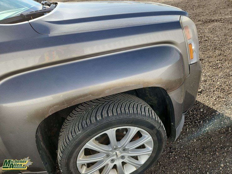 2012-gmc-terrain-slt-image-44