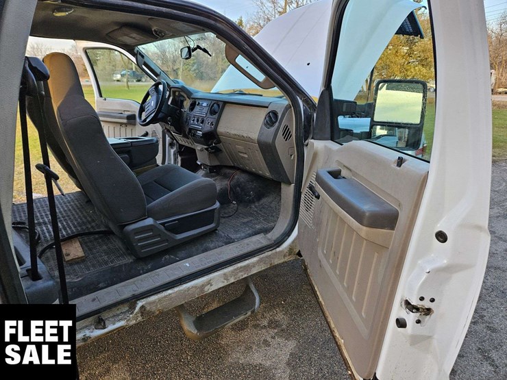 2009-ford-f250-image-30