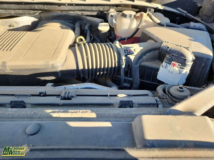 2019-chevrolet-silverado-1500-image-27