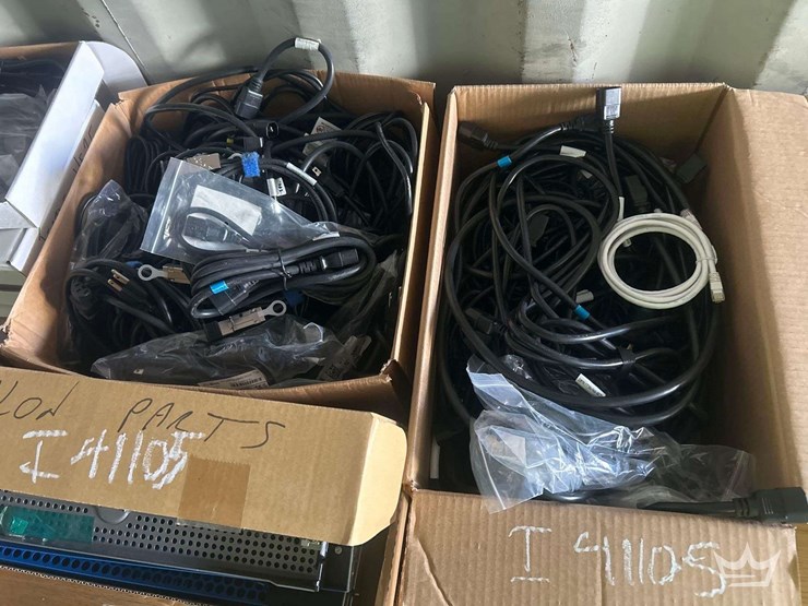 copper-wire-and-brackets-image-1