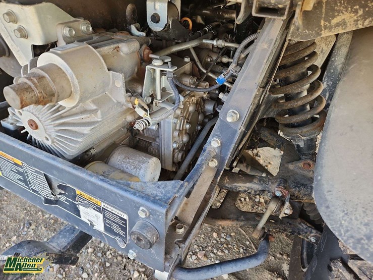 2014-kubota-rtv-x1100c-image-17