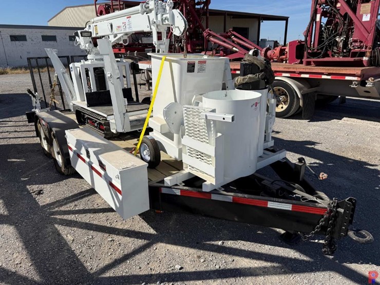 2004-sdp-ez-hauler-image-1