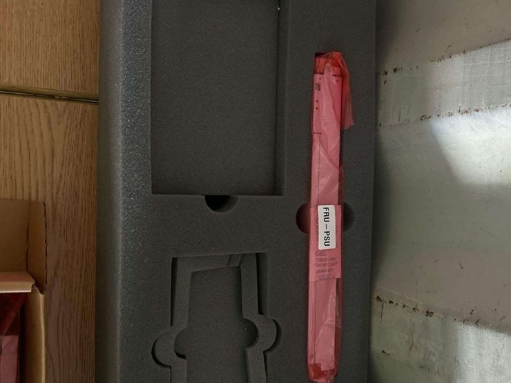 copper-wire-and-brackets-image-4