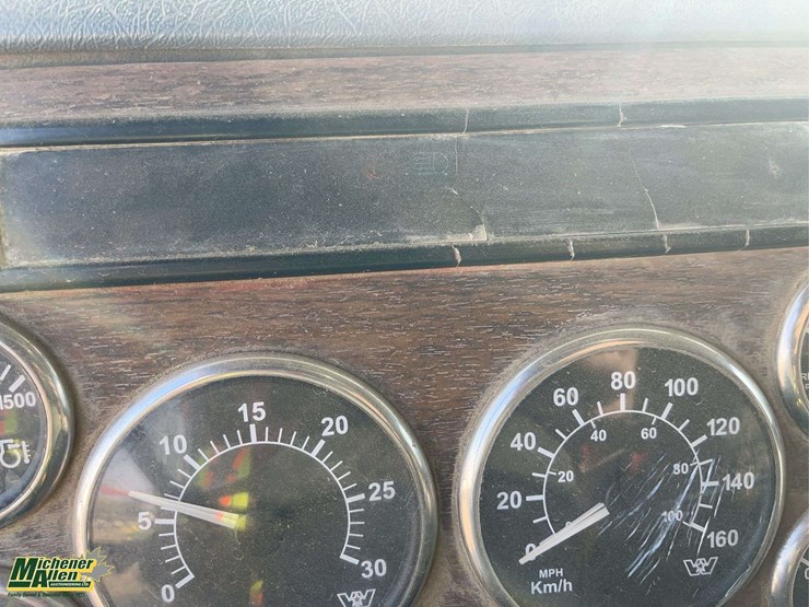 2003-western-star-4900-image-22