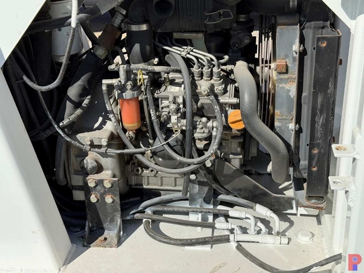 2004-sdp-ez-hauler-image-28