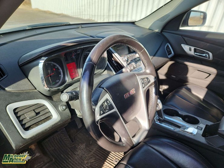 2012-gmc-terrain-slt-image-16