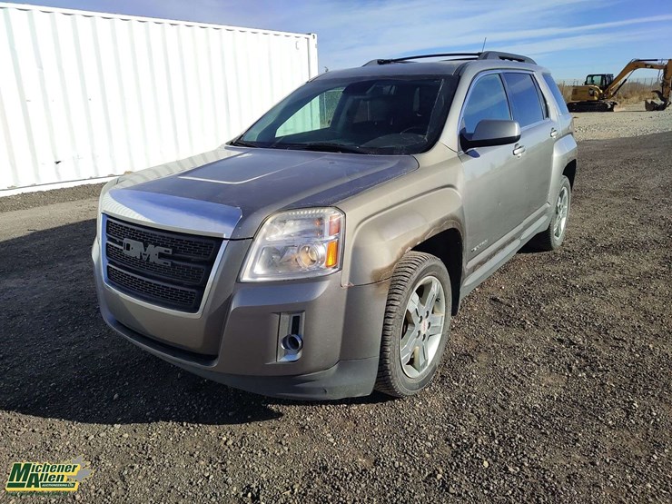 2012-gmc-terrain-slt-image-1