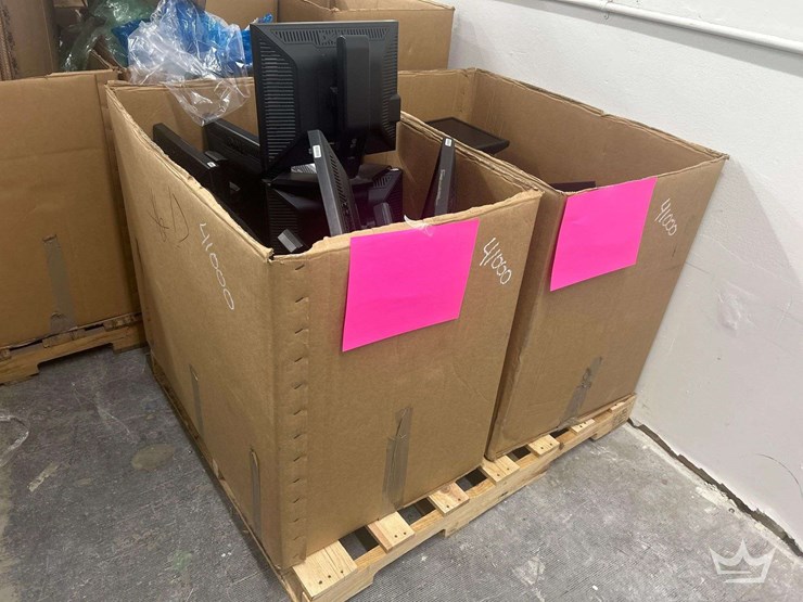 bins-of-monitors,-stands-and-dock-stations-image-9