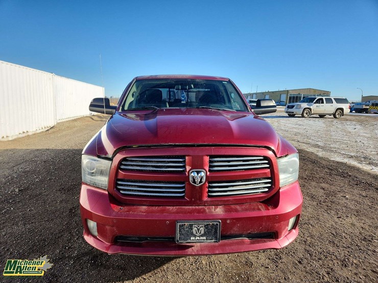 2014-dodge-1500-image-22