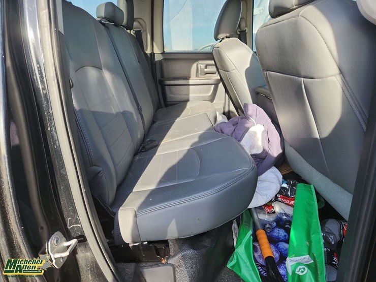 2014-dodge-1500-image-10