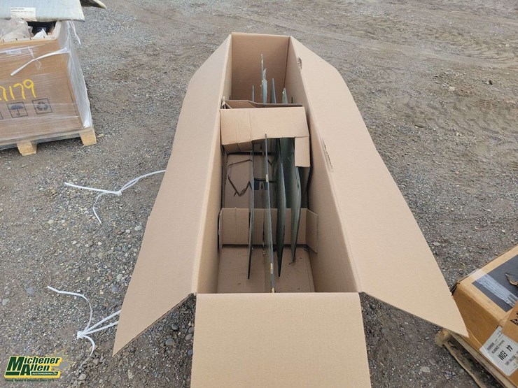 panel-of-glass-image-4