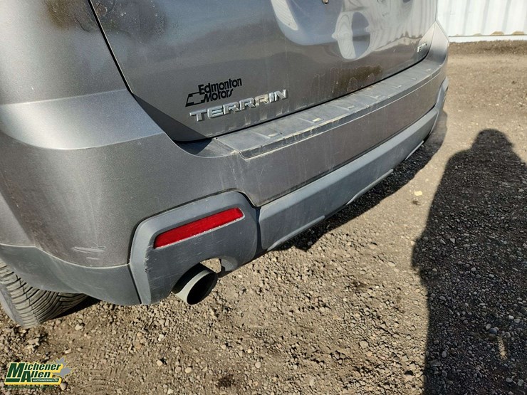 2012-gmc-terrain-slt-image-39