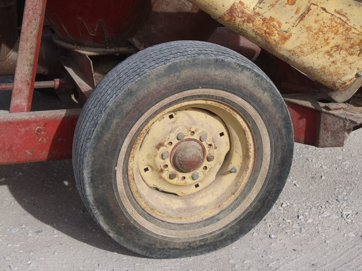 350-new-holland-350-image-11