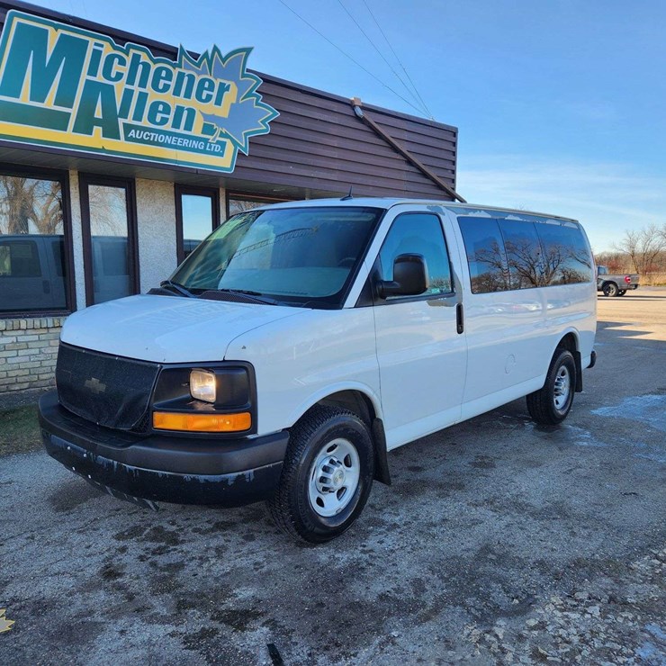 2012 CHEVROLET EXPRESS 2500