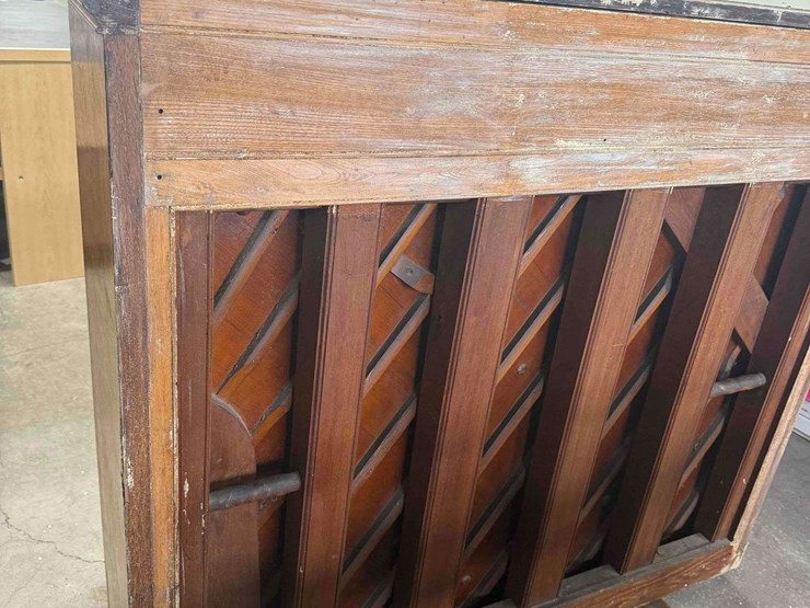 upright-piano-image-2