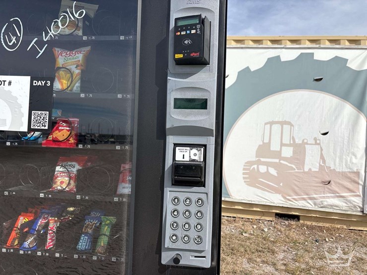 vending-machine-image-4