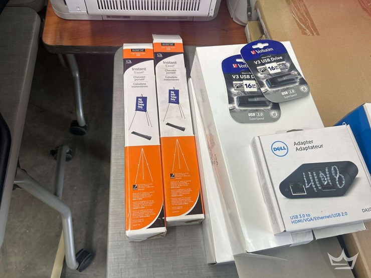 miscellaneous-office-accessories-image-10